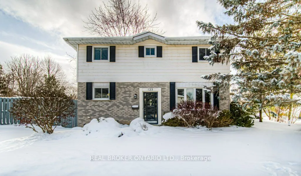 123 Northlake Dr, Waterloo, ON N2V 1H4