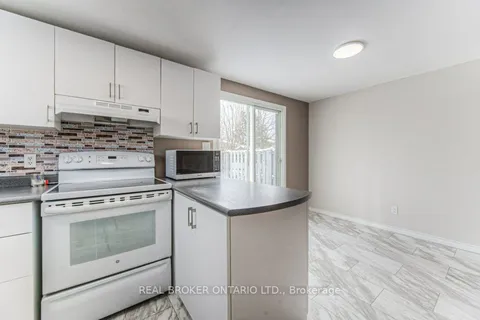 123 Northlake Dr, Waterloo, ON N2V 1H4