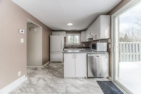 123 Northlake Dr, Waterloo, ON N2V 1H4