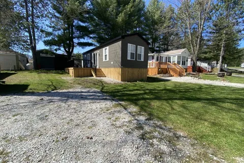 1082 Shamrock Marina Road, ON P0E 1N0