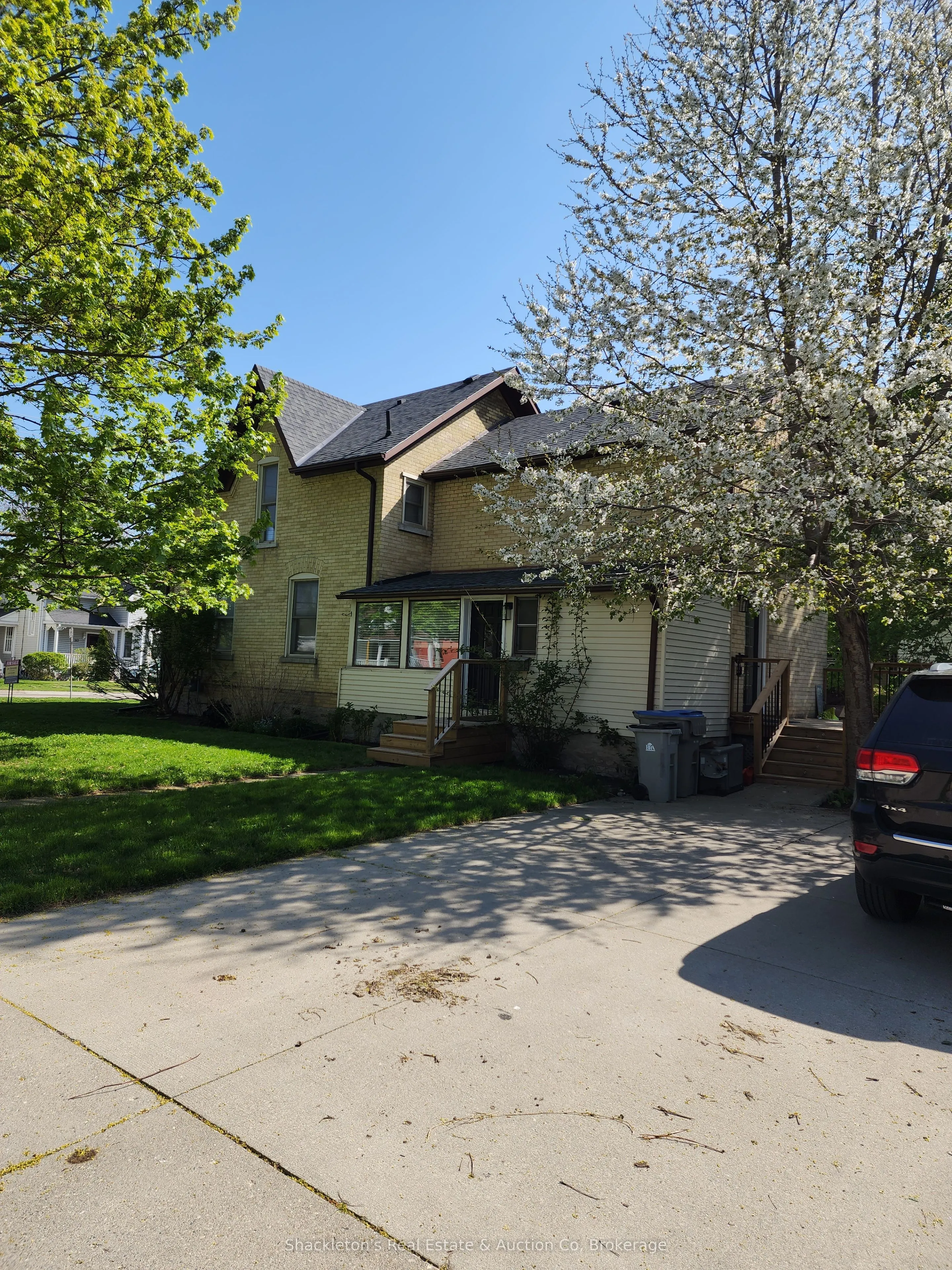 382 Queen Street, St. Marys, ON N4X 1B2