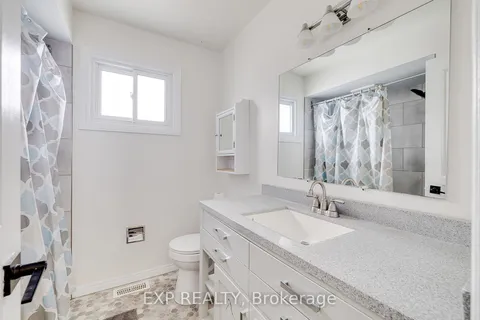 8 Sunset Dr, Brant, ON N3L 3W4