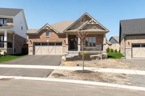 69 Eaglecrest Avenue, Huntsville, ON P1H 0G5