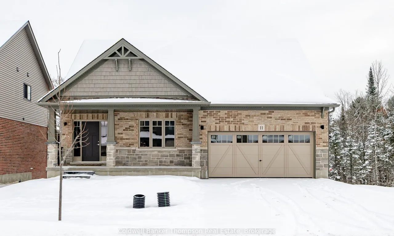11 Charles Morley Blvd, Huntsville, ON P1H 0G5