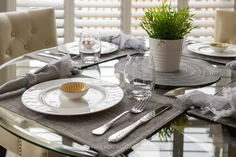 5 Potts Lane, Port Hope, ON L1A 0A4