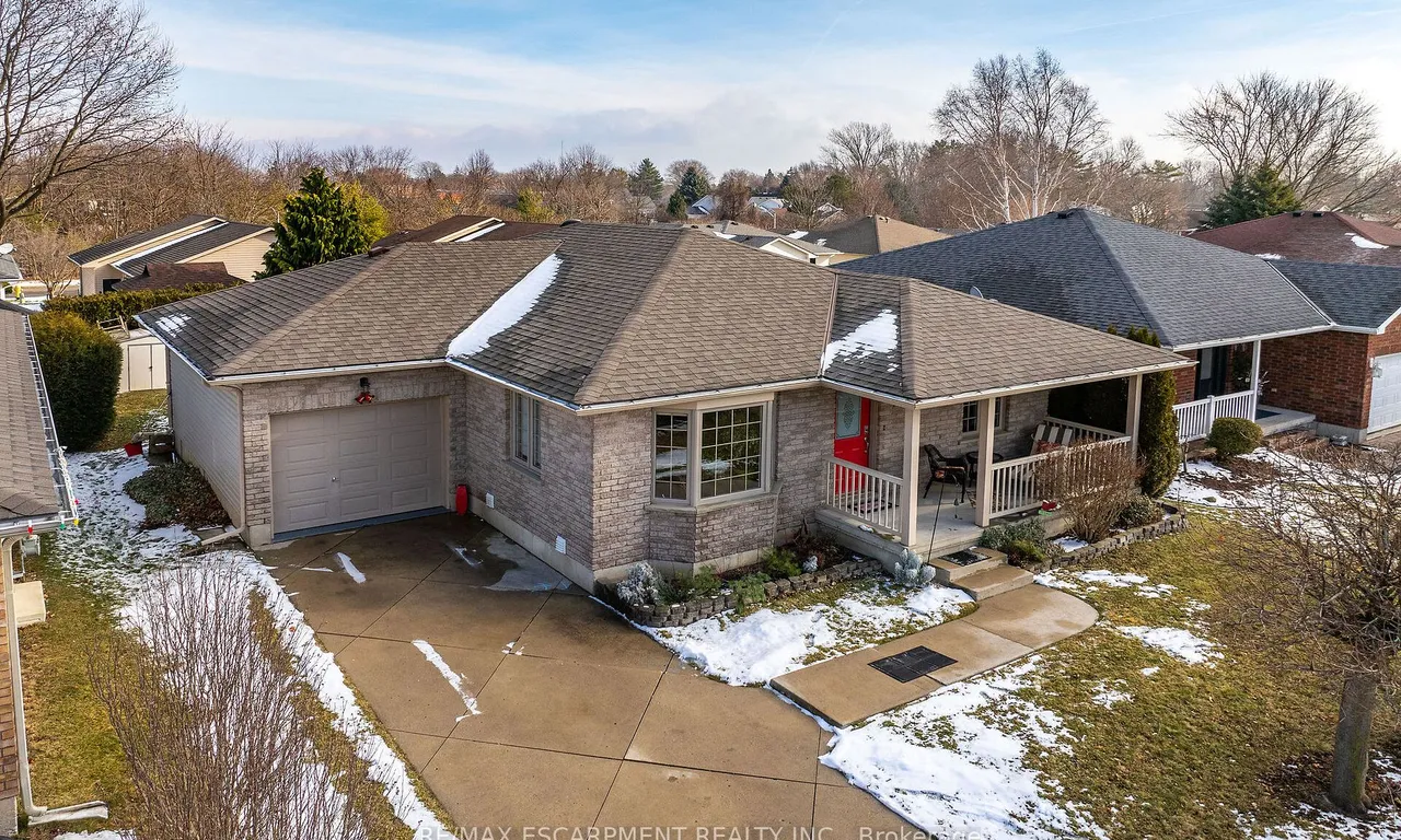 12 Schneider Dr, Norfolk, ON N0A 1N4