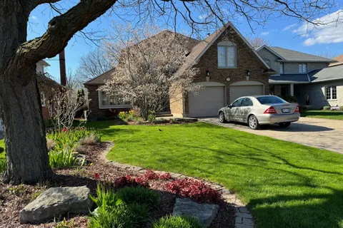 28 Sinclair Crescent, Aylmer, ON N5H 3B7