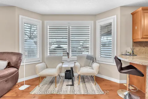 1223 CORONATION Dr, London, ON N6G 0B4