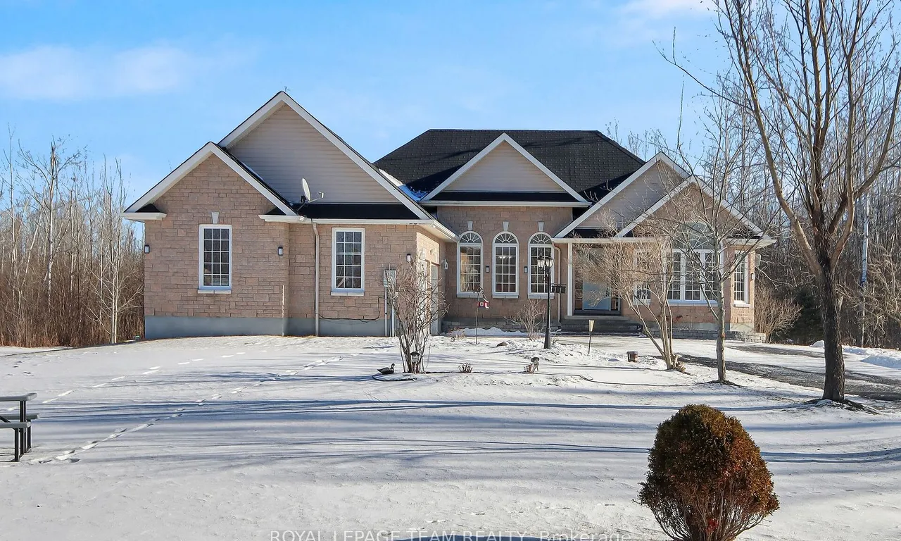 11 RIDEAU CROSSING Cres, North Grenville, ON K0G 1J0