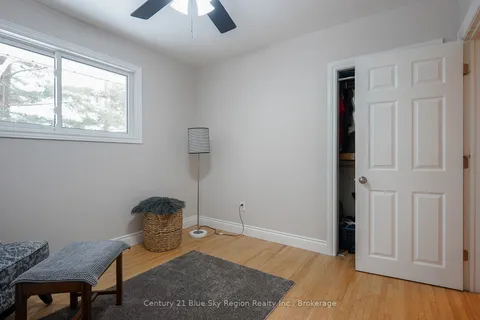 345 Lakeside Dr, North Bay, ON P1A 3E5
