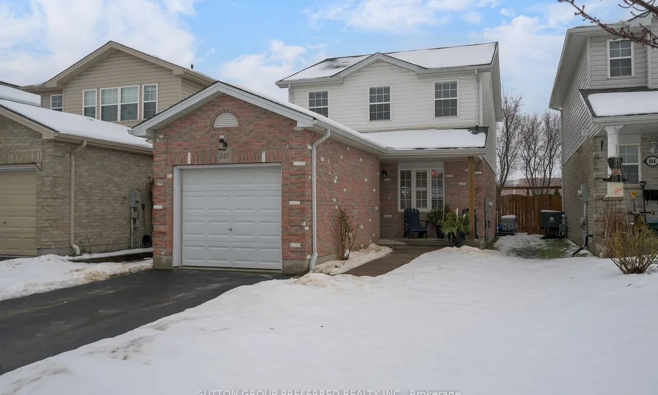 840 Marigold St, London, ON N5X 4G7