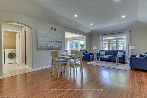123 Coulas Crescent, Norfolk, ON N0E 1Y0