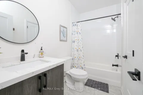 10 Miller Lake Road, Northern Bruce Peninsula, ON N0H 1Z0