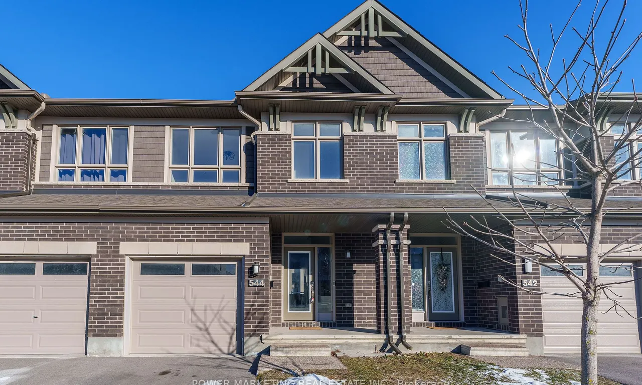 544 Triangle St, Kanata, ON K2V 0M5