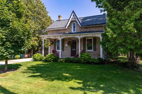 220 Belcher Lane, Saugeen Shores, ON N0H 2L0