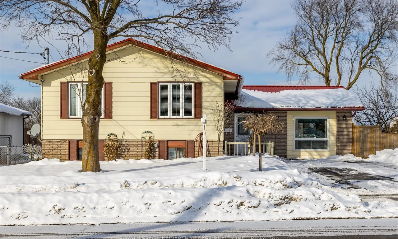 16 Mary St, Kawartha Lakes, ON K9V 2N4