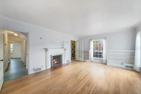 80 South Drive, St. Catharines, ON L2R 4V4