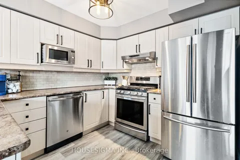 1452 Evans Blvd, London, ON N6M 0A8