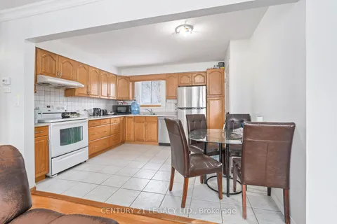 72 Ferndale Ave, Guelph, ON N1E 1B5