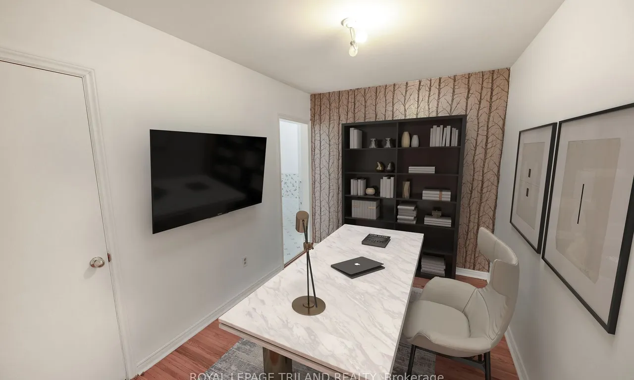 Detached kitchen at 174 Manitoulin Dr London