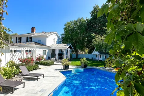 58 JOHNSON Street, Niagara-on-the-Lake, ON L0S 1J0