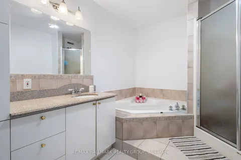 21255 Mc Naughton Court, South Glengarry, ON K0C 1E0