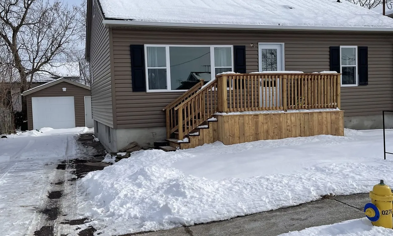 67 Powerview Ave, St. Catharines, ON L2S 1W4