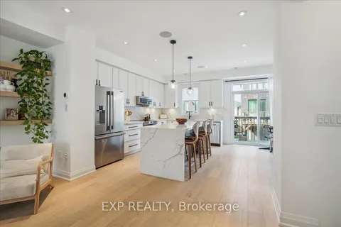 29 Rapids Lane, Hamilton, ON L8K 0A4