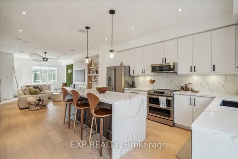 29 Rapids Lane, Hamilton, ON L8K 0A4