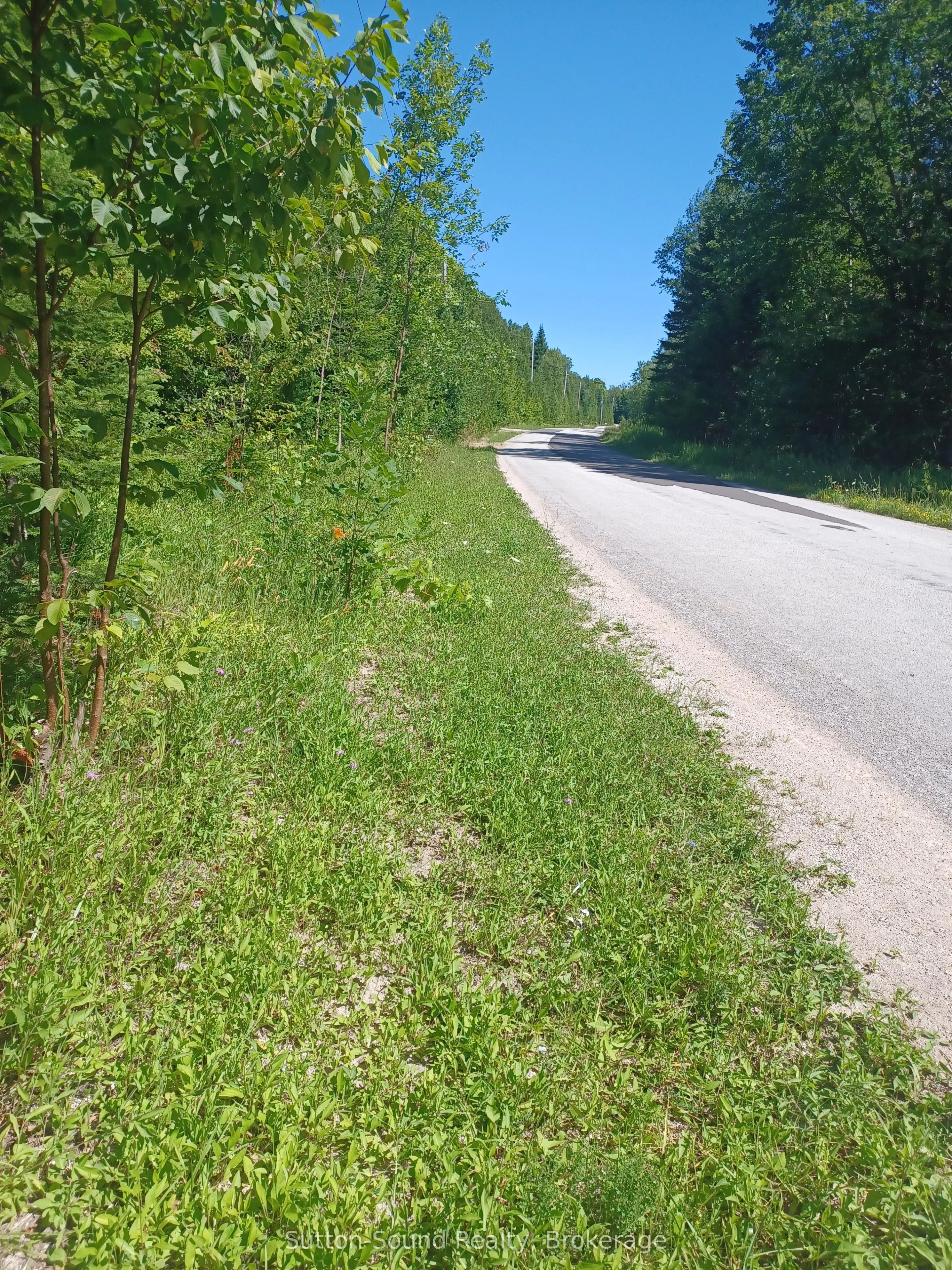 382309 Concession 17 N/A, ON N0H 2T0