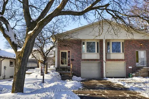 244 Northlake Dr, Waterloo, ON N2V 1A9