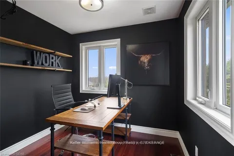125 Crewson Court, Erin, ON N0B 2K0