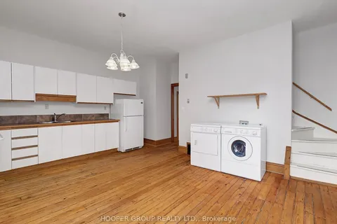 190 Primrose Ave, West Centre Town, ON K1R 6M6