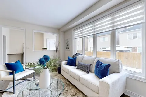 8647 Pawpaw Lane, Niagara Falls, ON L2H 3S5