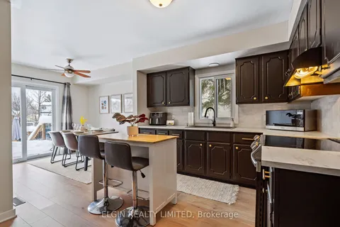 152 Wellington St, Lucan Biddulph, ON N0M 2J0