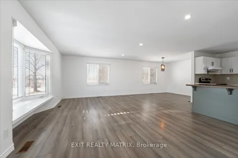 6945 Dalmeny Rd, Greely - Metcalfe - Osgoode - Vernon and Area, ON K0A 2W0