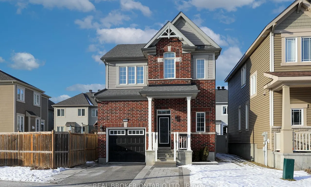 229 Meadowbreeze Dr, Kanata, ON K2M 3A6