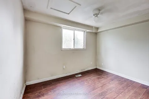 208 EAST Avenue, Hamilton, ON L8L 5J3
