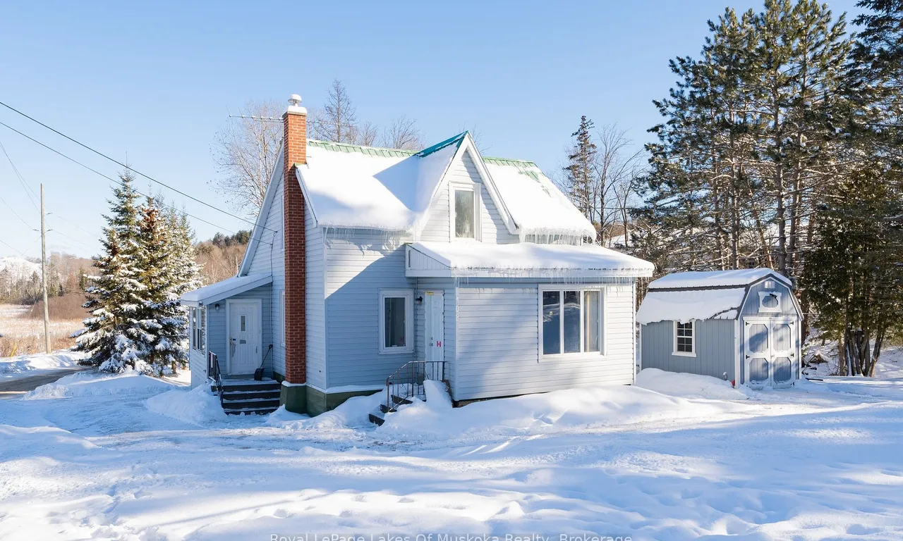 108 Brunel Rd, Huntsville, ON P1H 1R2