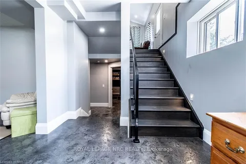 3269 YOUNG Avenue, Fort Erie, ON L0S 1N0