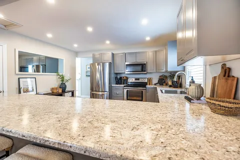 148 Victoria St, Port Hope, ON L1A 3M9