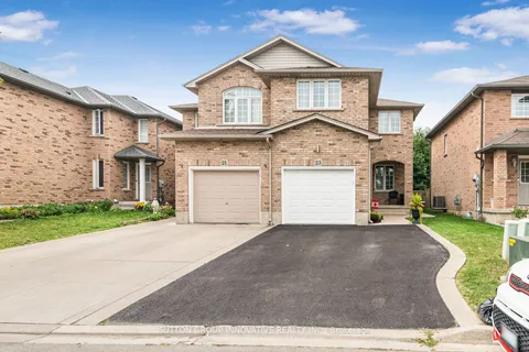 23 Jonathon Crt, Hamilton, ON L8W 0A1
