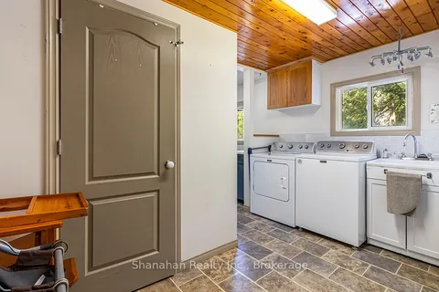 17 Little Cove Road, ON N0H 2R0