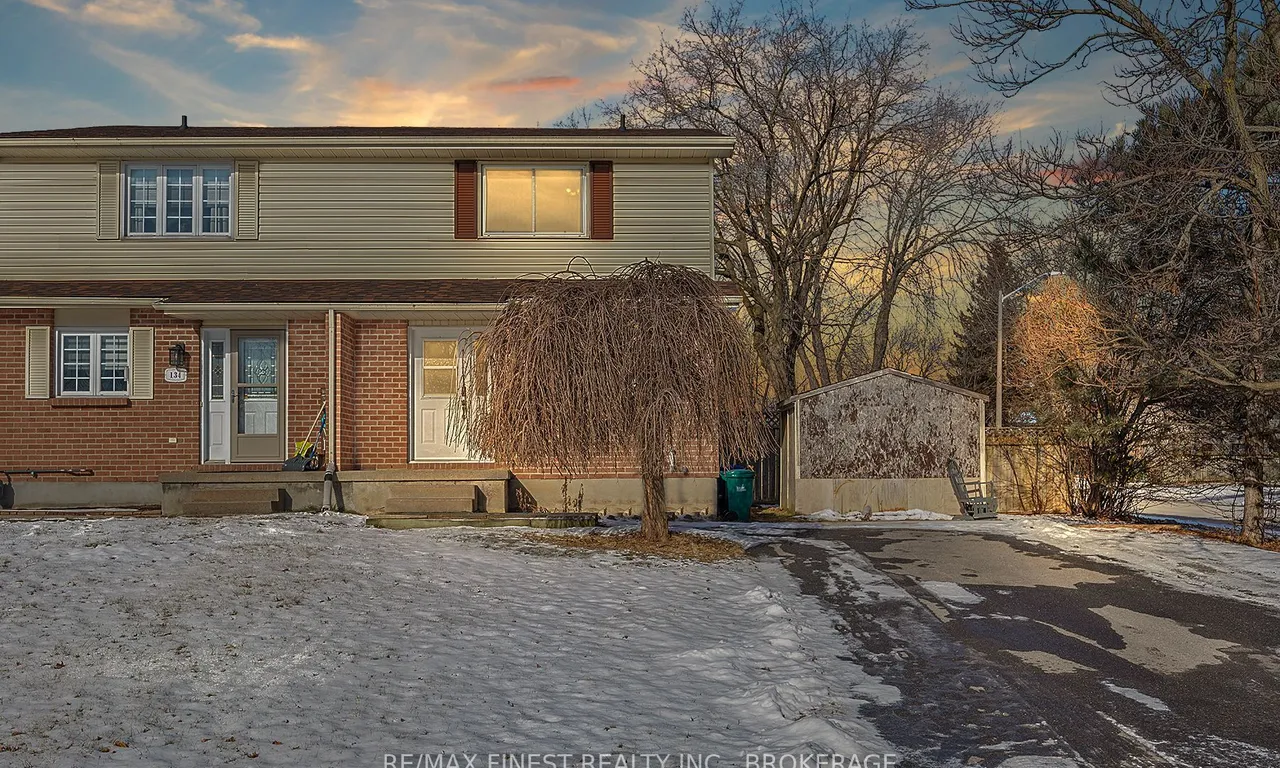 136 Jean Worrell Cres, Kingston, ON K7K 6T4