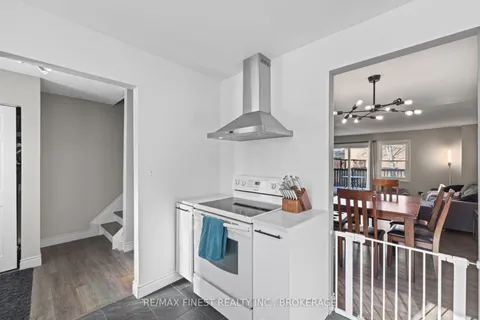 136 Jean Worrell Cres, Kingston, ON K7K 6T4