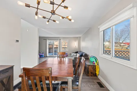 136 Jean Worrell Cres, Kingston, ON K7K 6T4