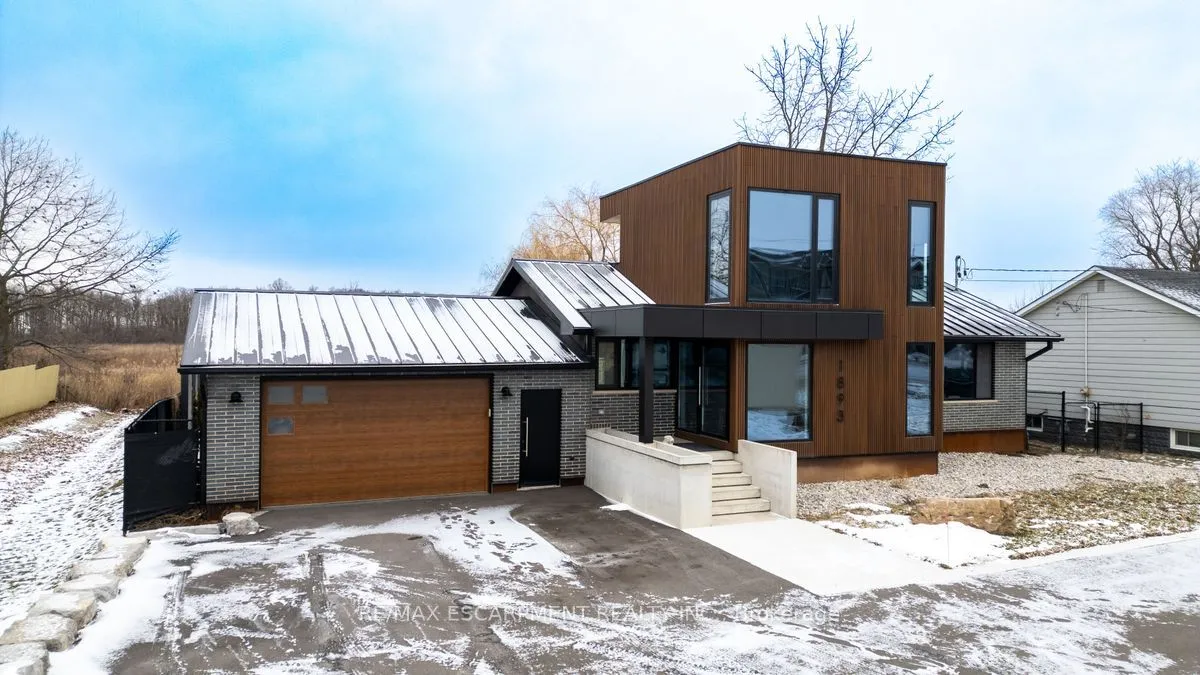 1893 Rymal Road, Hamilton, ON L8J 2R6