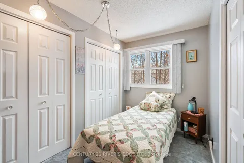 457 Victoria St St, North Dundas, ON K0C 2K0