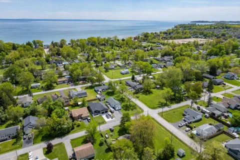 128 Cook Avenue, Fort Erie, ON L0S 1N0