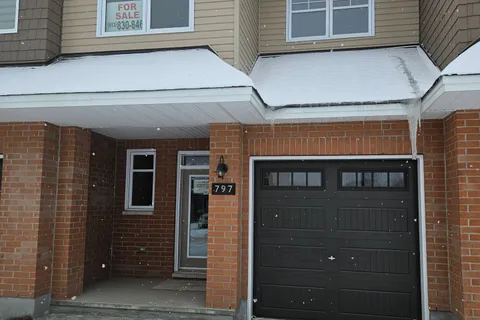 797 Antonio Farley Street, Orleans - Cumberland and Area, ON K4A 5N3